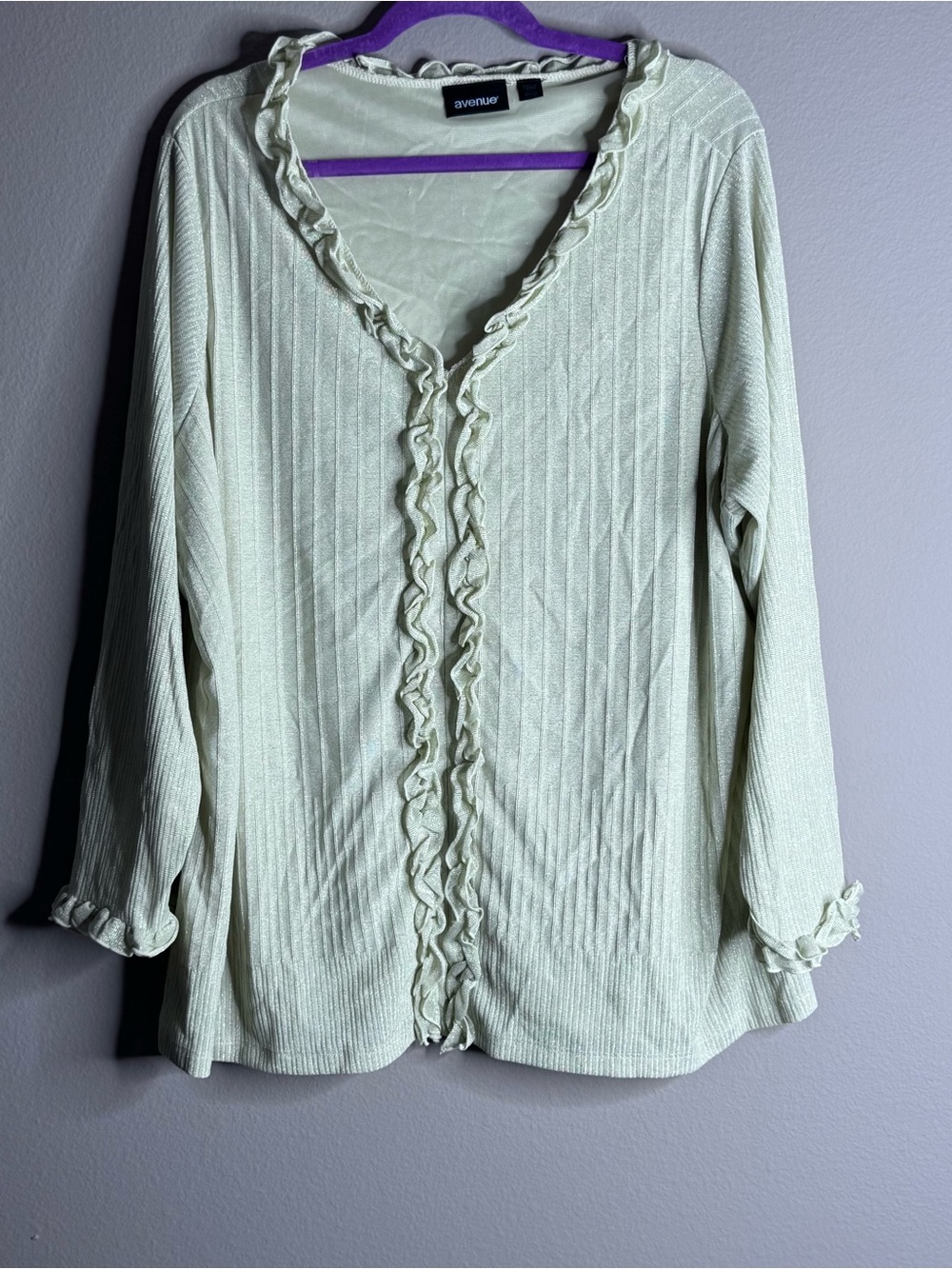 Avenue Ribbed Lined Cream Gold Metallic Knit Ruffle-Trim Front Top Sz 30/32